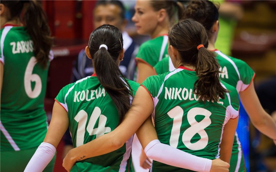 България започва срещу световния шампион Русия във втората групова фаза