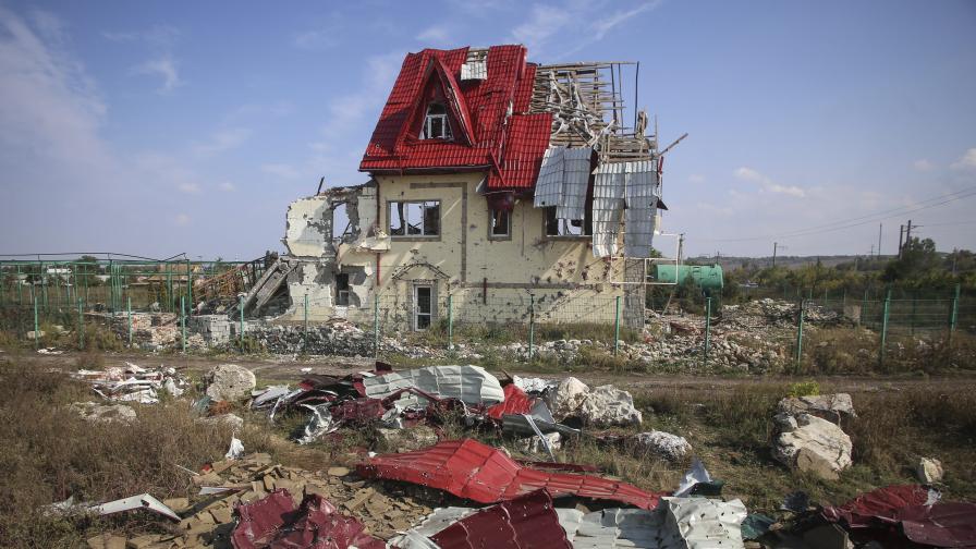 12 души загинаха в Източна Украйна въпреки примирието