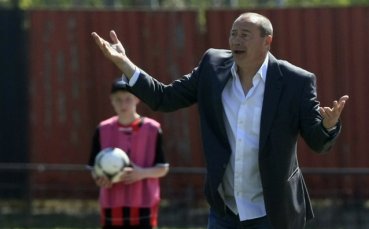 Велев с претенции към съдията, в Локо имало умора