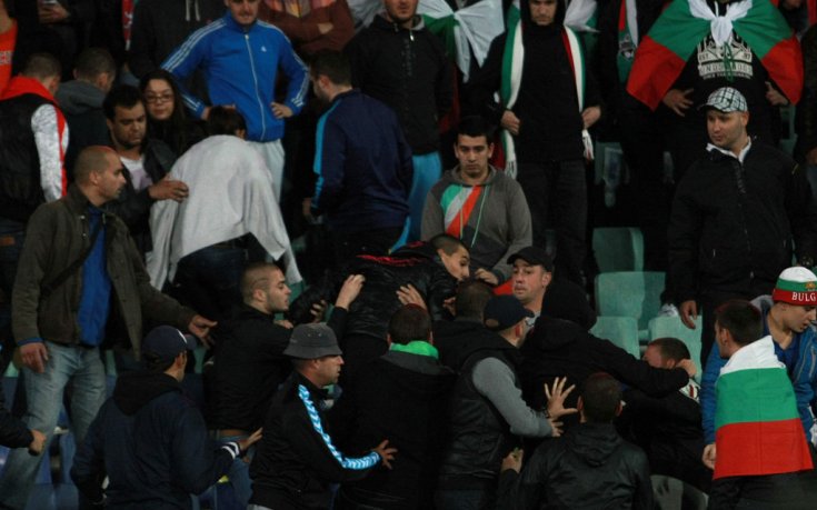 Мач без публика и солена глоба грози България