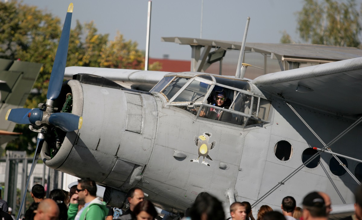 Авиошоуто на летище София по случай 102-ата годишнина на българските ВВС