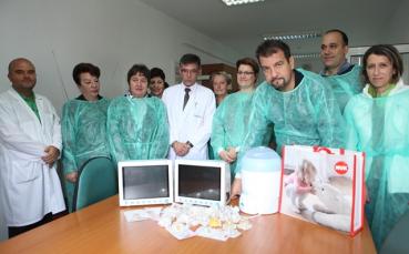 Коледният благотворителен търг на Дарик с грижа за недоносените бебета