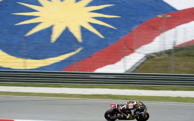 Естеве Рабат спечели световната титла в Мото2