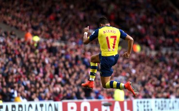 Алексис разочарован от играчите в Арсенал и най-вече Йозил