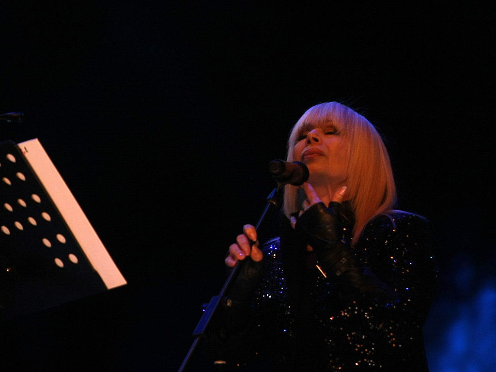 Лили Иванова с нов албум и концерт в зала 1 на НДК