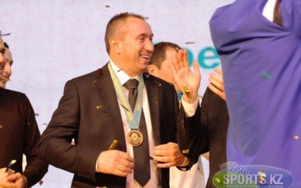 СНИМКИ: На бляскава церемония наградиха Мъри Стоилов и шампионите от Астана