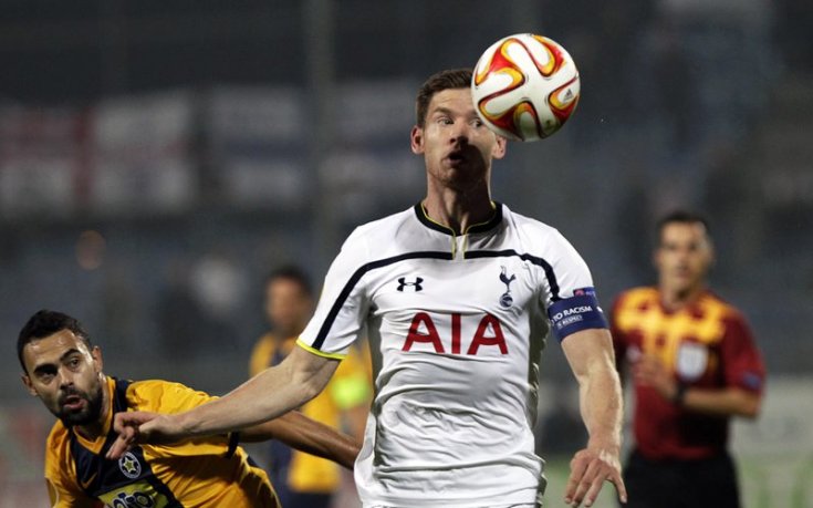 И с безобразно второ полувреме, Тотнъм изкопчи победа над Астерас