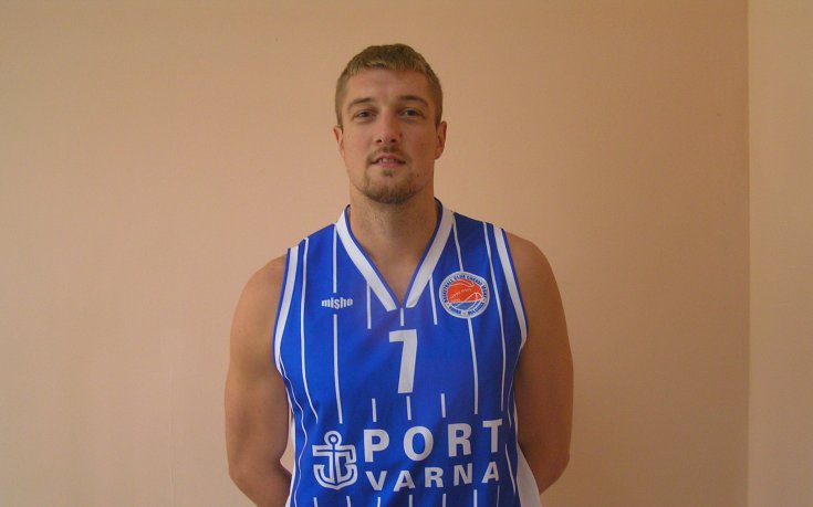 Йевджич: С публиката и себераздаване ще спечелим срещу Ямбол