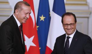 Турският президент Реджеп Тайип Ердоган и френският държавен глава Франсоа Оланд
