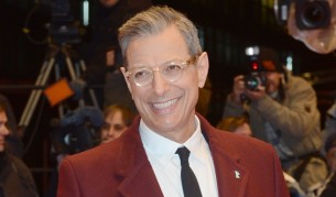 Джеф Голдблум се ожени за двойно по-млада от него