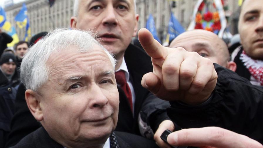 Управляващите печелят изборите в Полша, но Качински не е съгласен