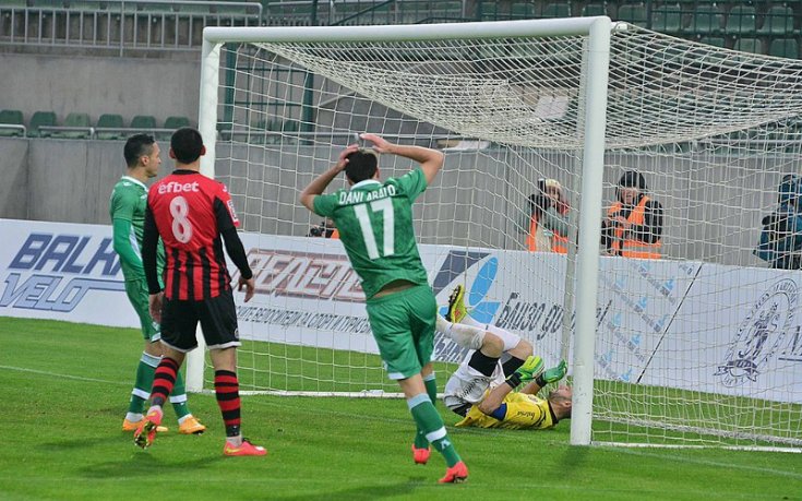 Лудогорец съкрати аванса на ЦСКА след разгром над Локо Сф