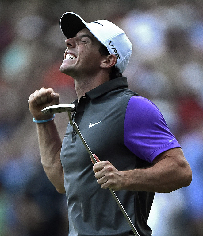 Рори Макелрой от Северна Ирландия реагира на победата си на голф турнир в Луисвил, Кентъки, на 10 август