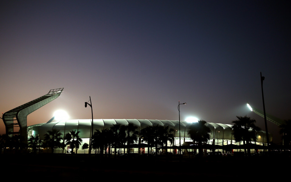 ВИДЕО: В Катар представиха още един футуристичен стадион за 2022