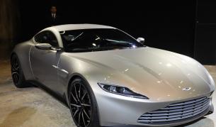 Астън Мартин DB10