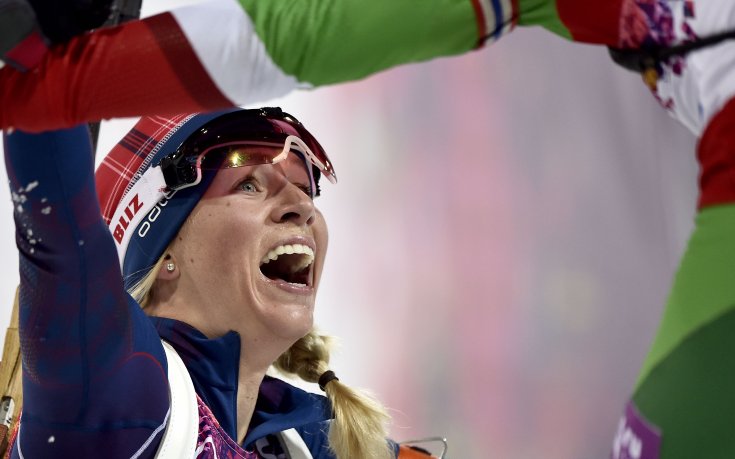 Тирил Еркхоф спечели женския спринт на 7,5 км в биатлона