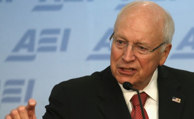 Дик Чейни: Разпитващите от ЦРУ са герои, а не мъчители