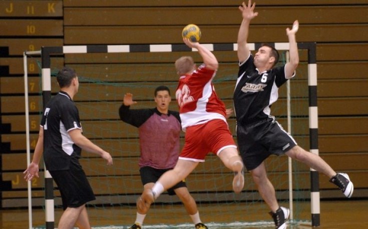 Фаворитите с очаквани победи за Купата на България по хандбал