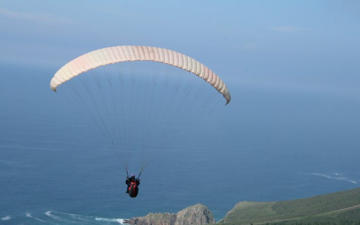 Реал ще мъмри Бензема заради скок с парашут