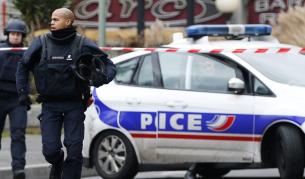 Установена е самоличността на стрелеца от Париж