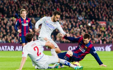 Меси с първа дузпа, Линекер го бъзика