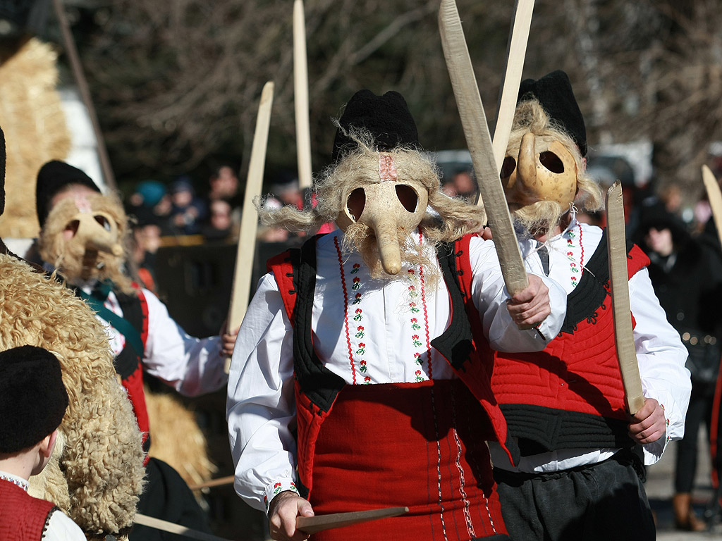 Фестивал Сурва 2015 Перник