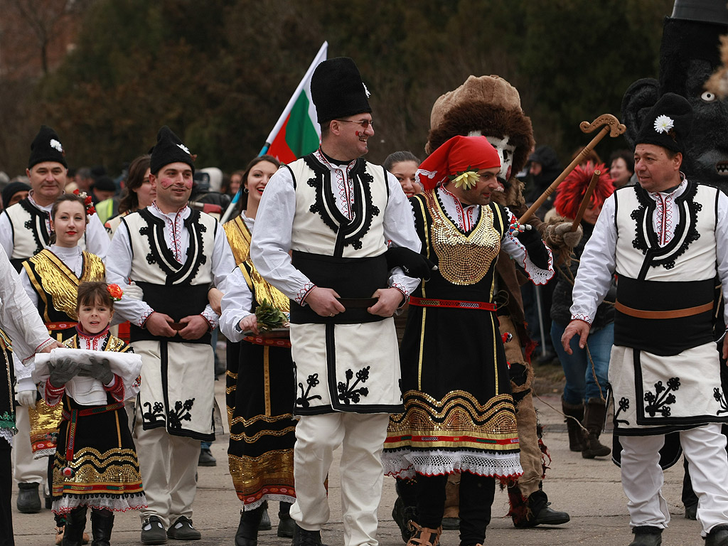 Фестивал Сурва 2015 Перник