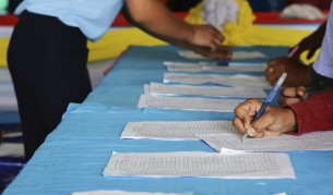 Петиция в Русия иска от Путин да освободи многодетна майка