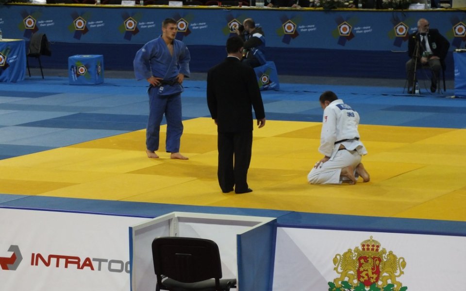 Иван Стефанов донесе нов медал за България от европейското