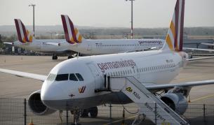 Френските летци са против правилото "двама в кабината"