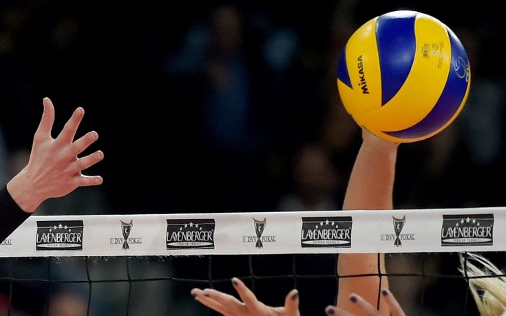 Поредна загуба за девойките ни на европейското по волейбол