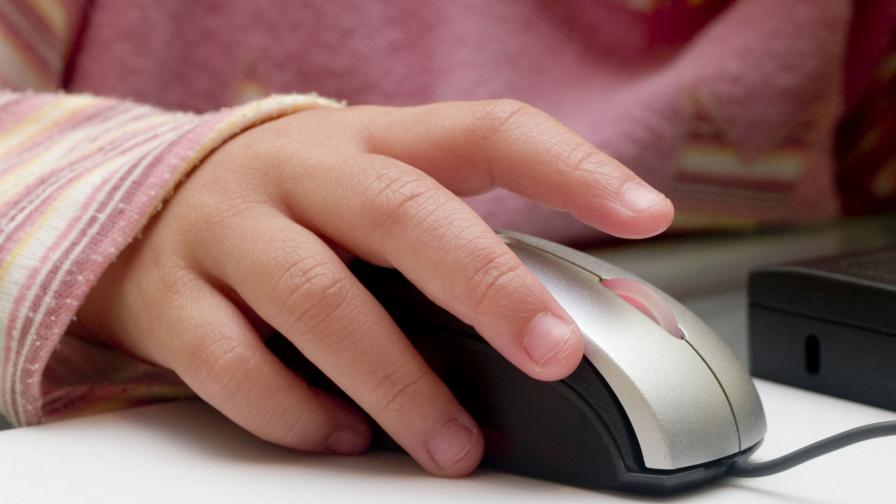 Все повече сексуални посегателства над деца онлайн