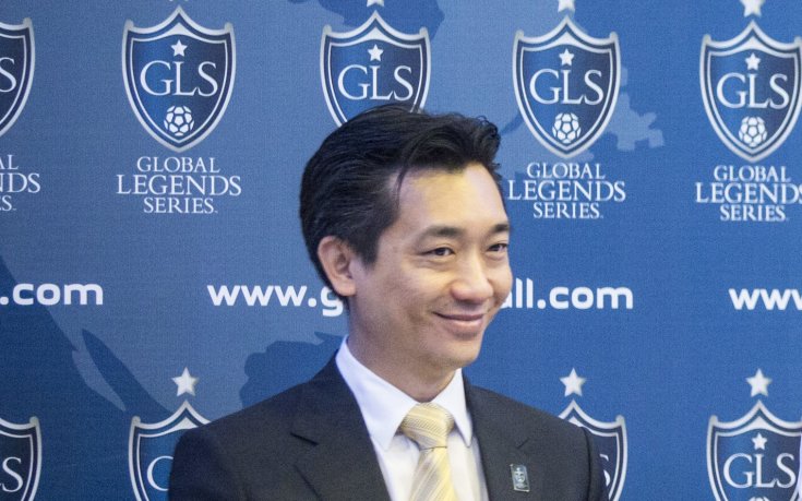 Течаубол вечеря с Берлускони, обсъждат сделката за Милан