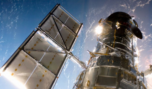 Телескопът "Хъбъл" отбелязва 25-годишен юбилей