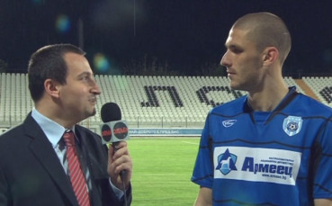 Юве Стабия освободи Живко Атанасов