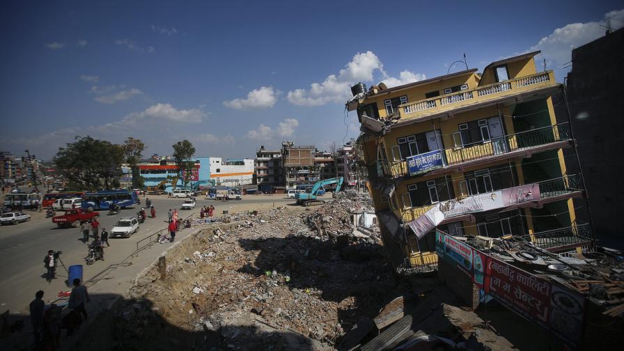 Непал обявява край на спасителните операции след земетресението