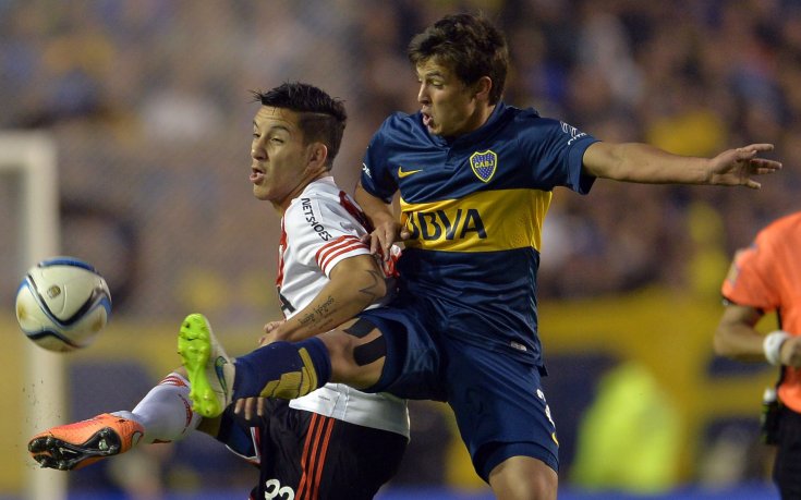 Пет червени картона в приятелски мач между Ривър и Бока