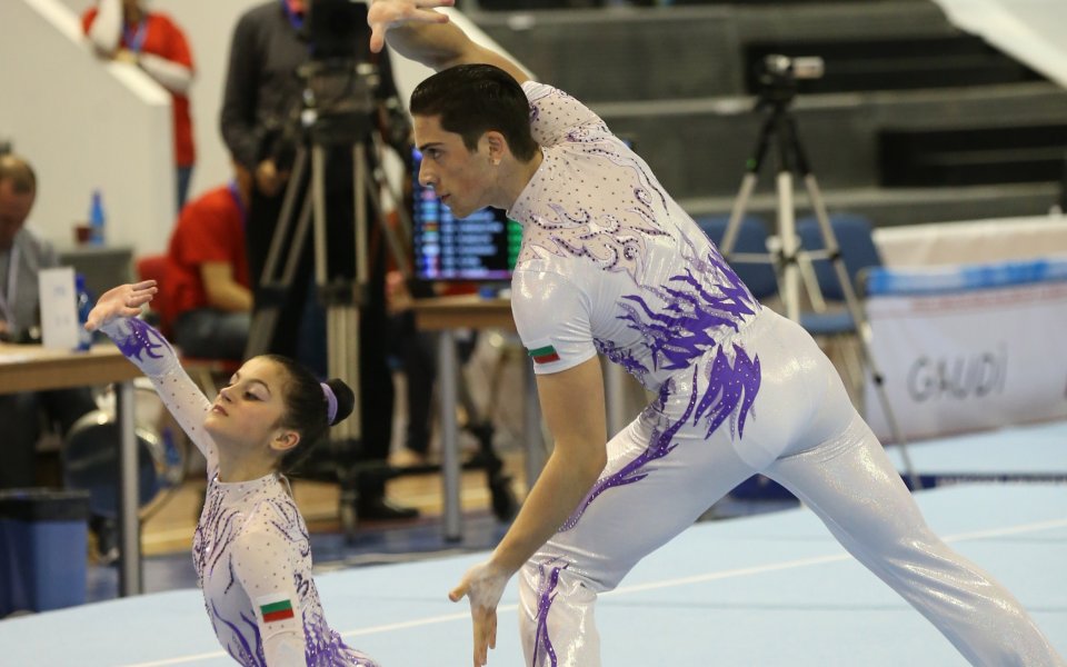 Великова и Жеков се класираха за финала на темповата комбинация в турнира по акробатика