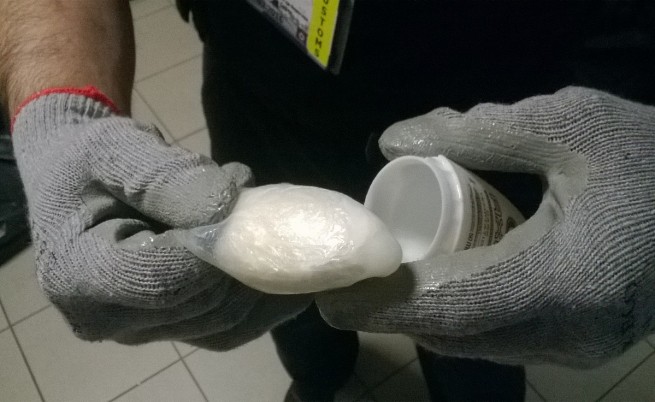 Конфискуваха 2,7 кг кокаин на летището в София