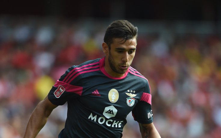 Жорже Мендеш кацна в Лондон, за да продава асове на Бенфика