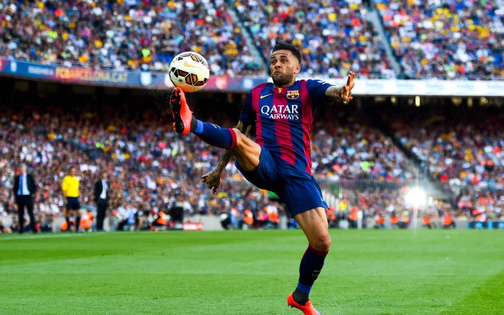 Дани Алвеш: Ще взема своето решение след финала в Шампионска лига