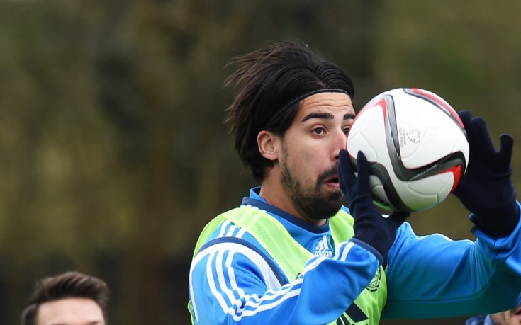 Юве на среща с агента на Кедира