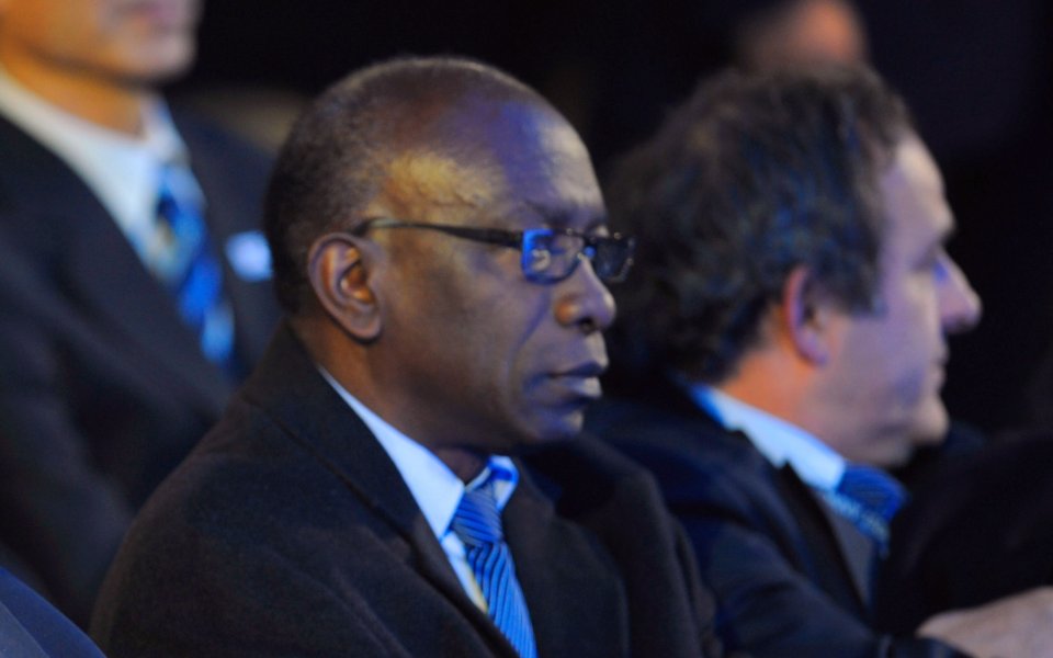 Бивш вицепрезидент на ФИФА: Да разследват и Блатер
