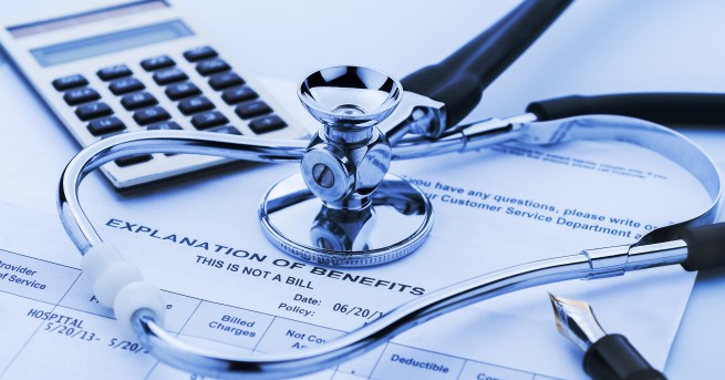 Всеки десети българин е взимал заем за да се лекува