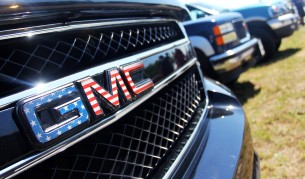 Уникални ретро автомобили дефилираха в Банкя