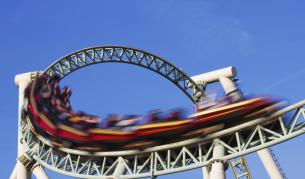 Скоростно влакче рани четирима в Англия (видео)