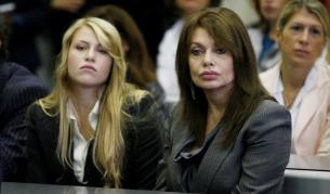 Вероника Ларио