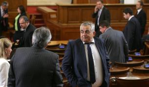 Емил Райнов