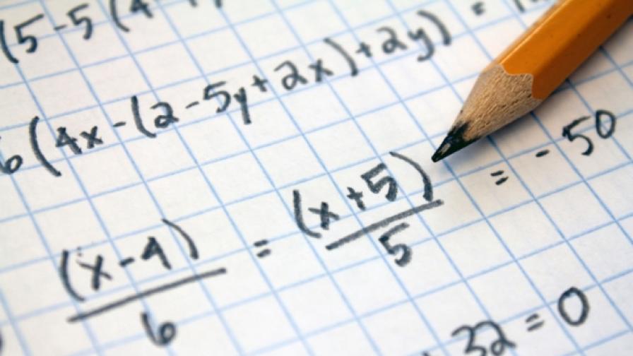 Чиновници спират талантливи деца математици