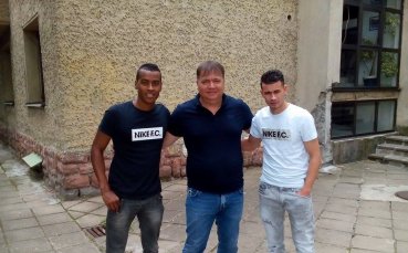 Де Ноойер и Махмудов на преговори с Левски на Герена